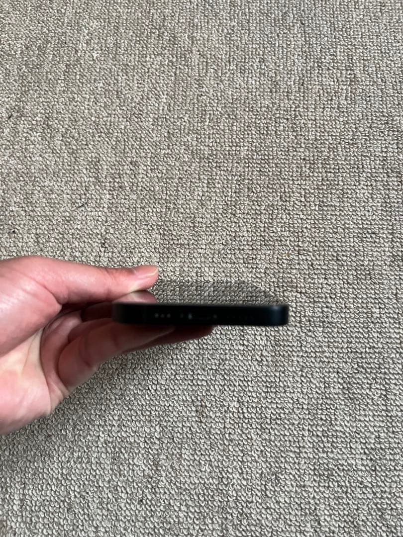 iPhone14 SIMフリー バッテリー容量85%