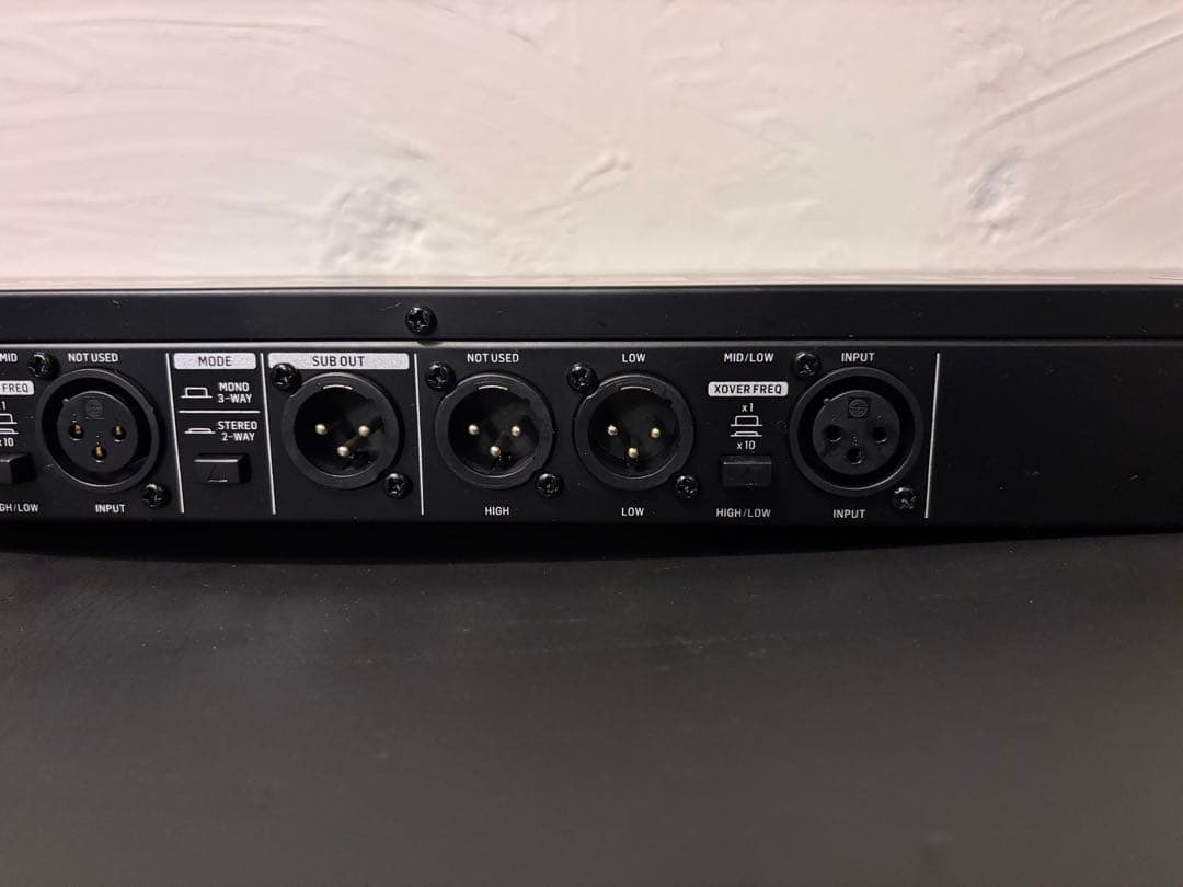 ベリンガー Behringer CX2310 V2 クロスオーバー