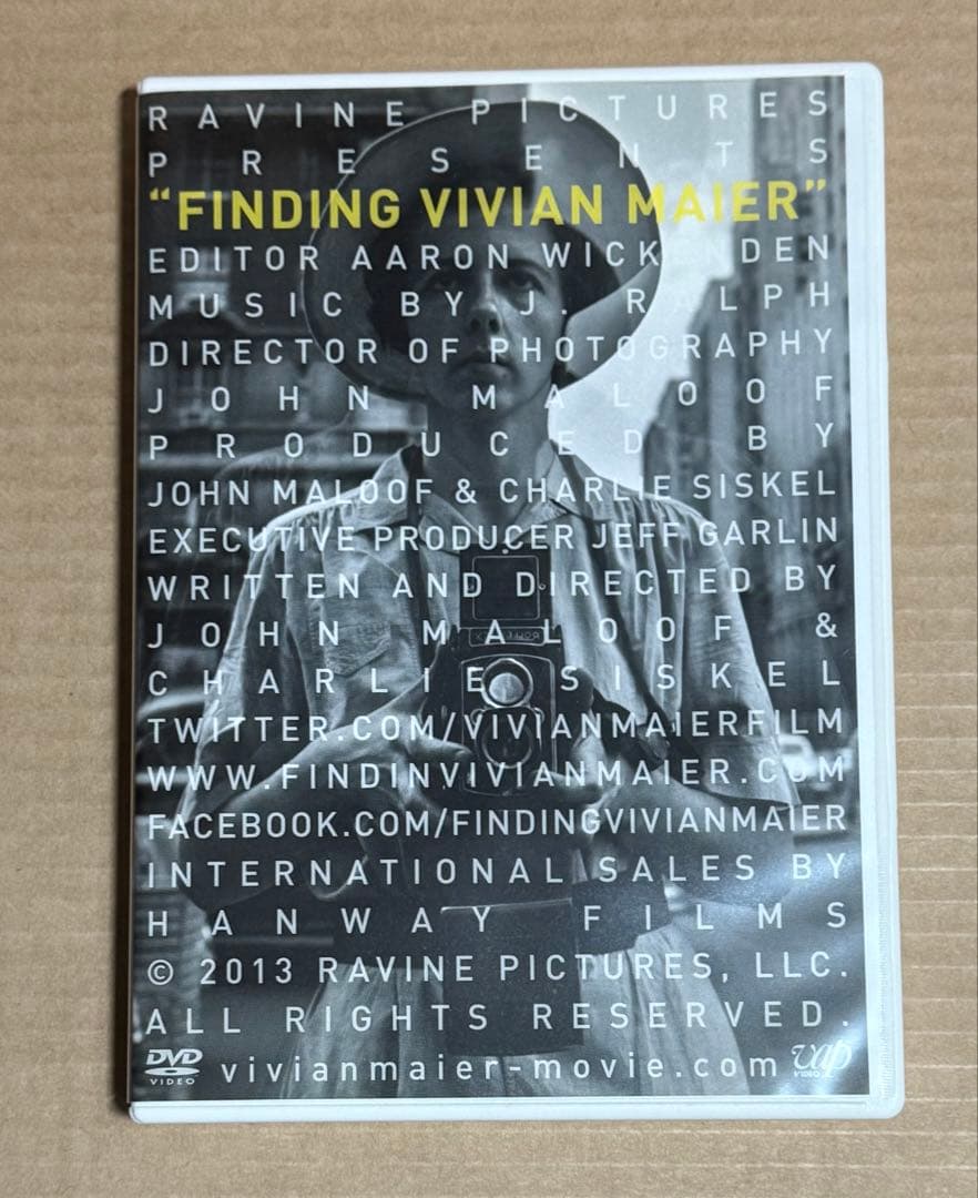 廃盤レアDVD◉「ヴィヴィアン・マイヤーを探して」◉ポストカード付き
