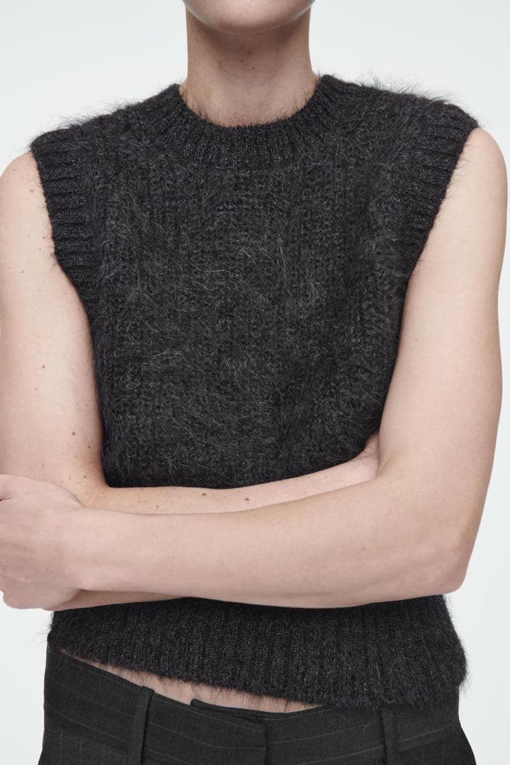 COS モヘアベスト MOHAIR VEST