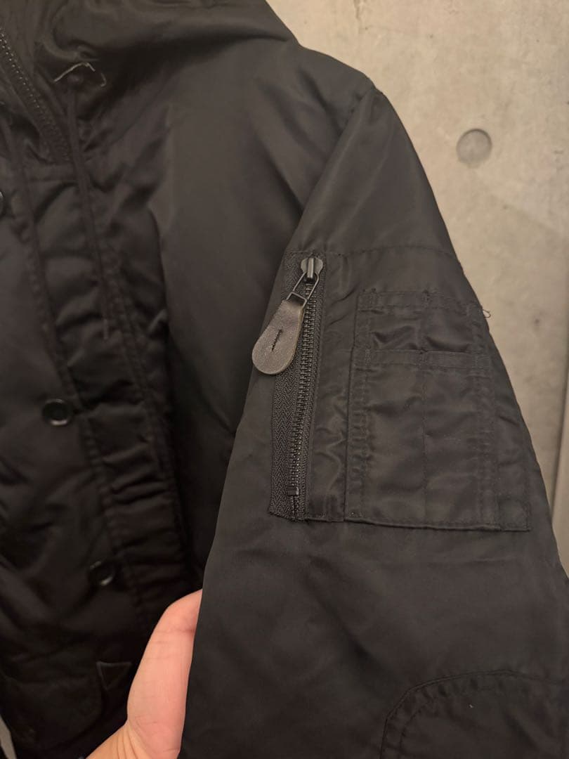 早い者勝ちSchott N3b サイズ38ミリタリージャケット ファー付き！