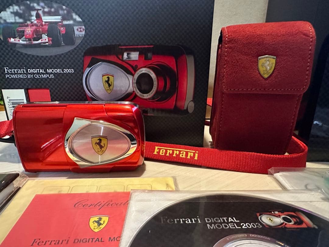 超レア オリンパス フェラーリ デジタルカメラ 2003 限定 不動 ジャンク