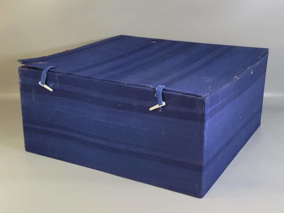 中国美術 釉裏紅 纏枝蓮花 双魚紋 大碗 DT471