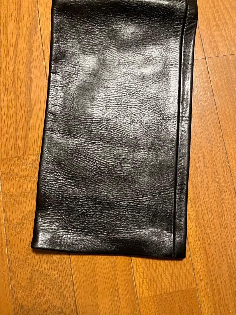 肉厚レザーパンツ　新品