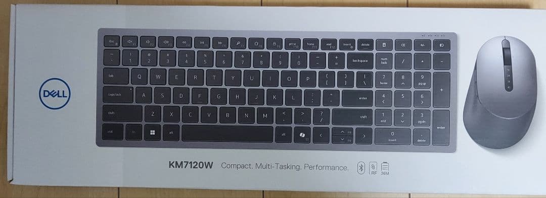 未使用　DELL KM7120W ワイヤレスキーボードとマウスセット