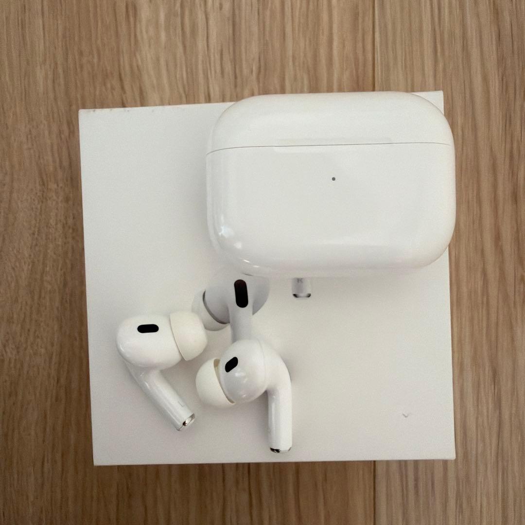 AirPods Pro2 本体 充電ケース付き