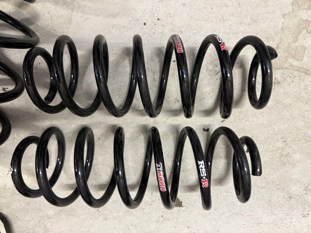 RS-R Ti2000 ホンダ　ヴェゼル