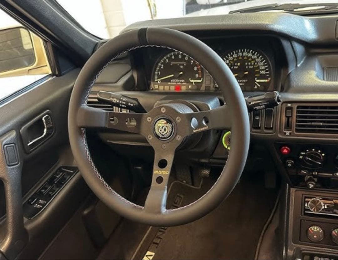 MOMO ステアリング 60周年記念モデル