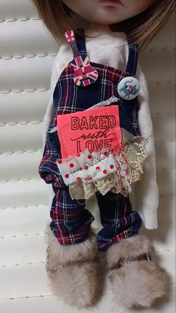 カスタムアイシードール　アウトフィットつき　ボブの女の子　リピーター割あり！