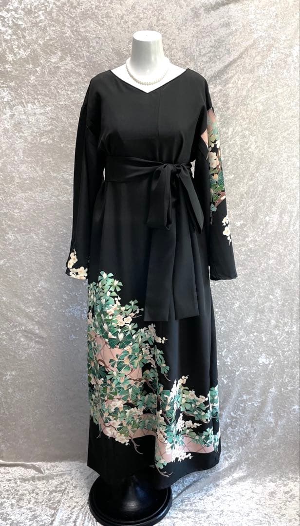 留袖ワンピース　4L/140　作家物/手描き友禅　V襟/フレア袖　正絹