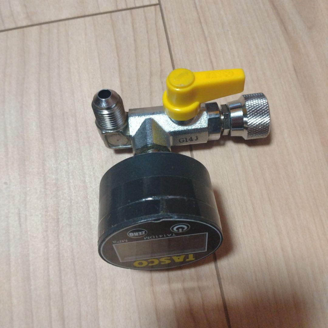 デジタル真空ゲージTASCO TA141DM予備電池付き