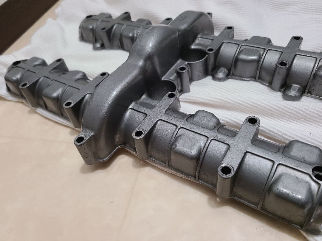 ゼファー750 純正　ヘッドカバー　美品