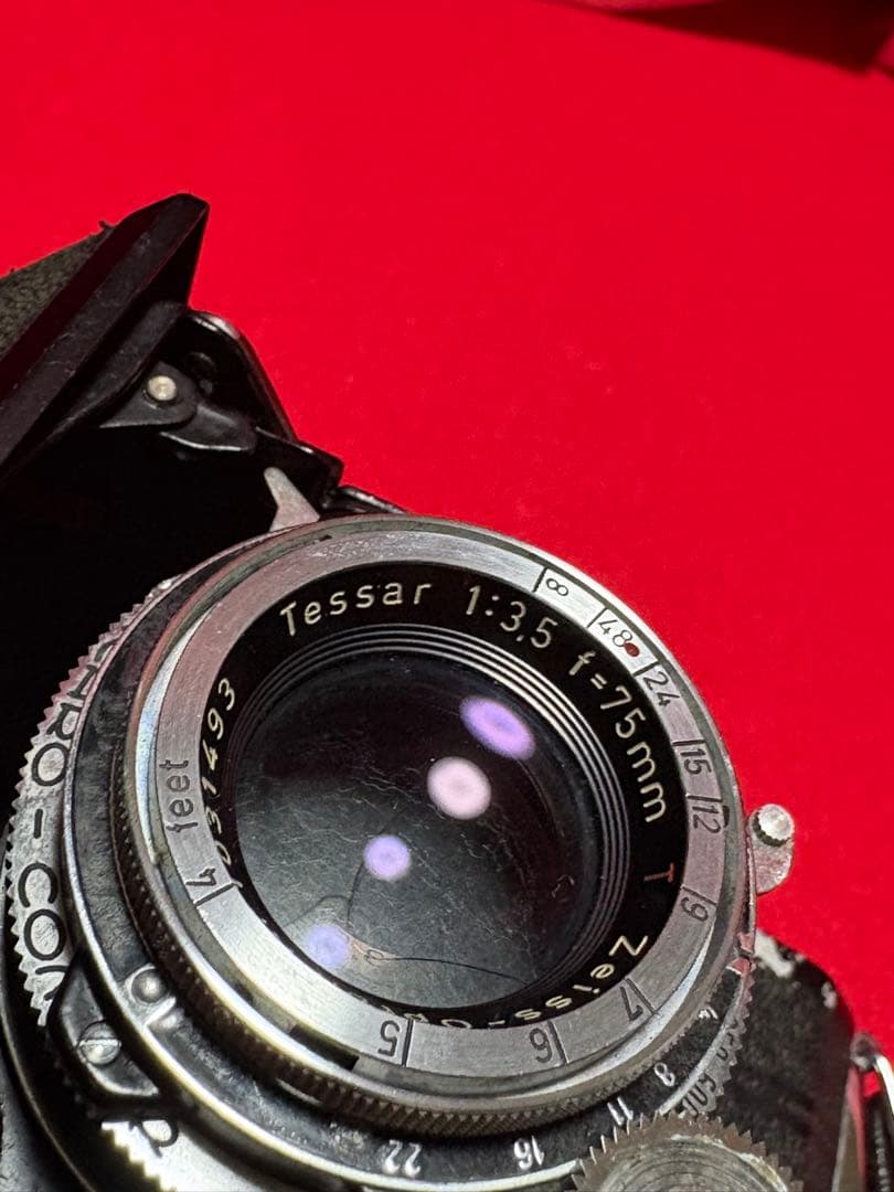 スーパーセミイコンタ(ツァイスイコン社} 純正革製カメラケース有り