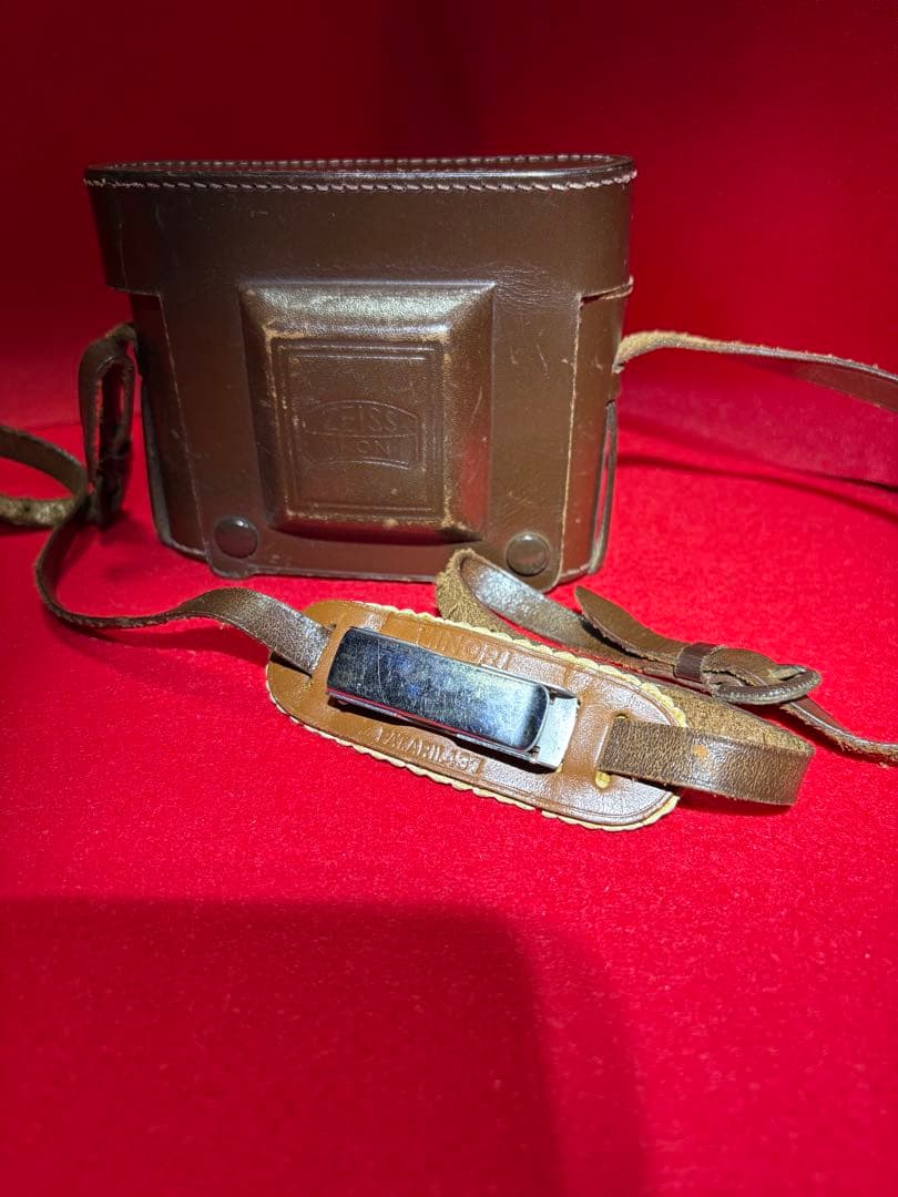 スーパーセミイコンタ(ツァイスイコン社} 純正革製カメラケース有り