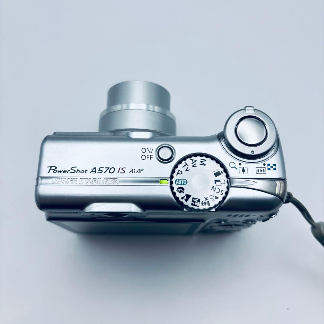 ②Canon PowerShot A570 IS コンパクトデジタルカメラ