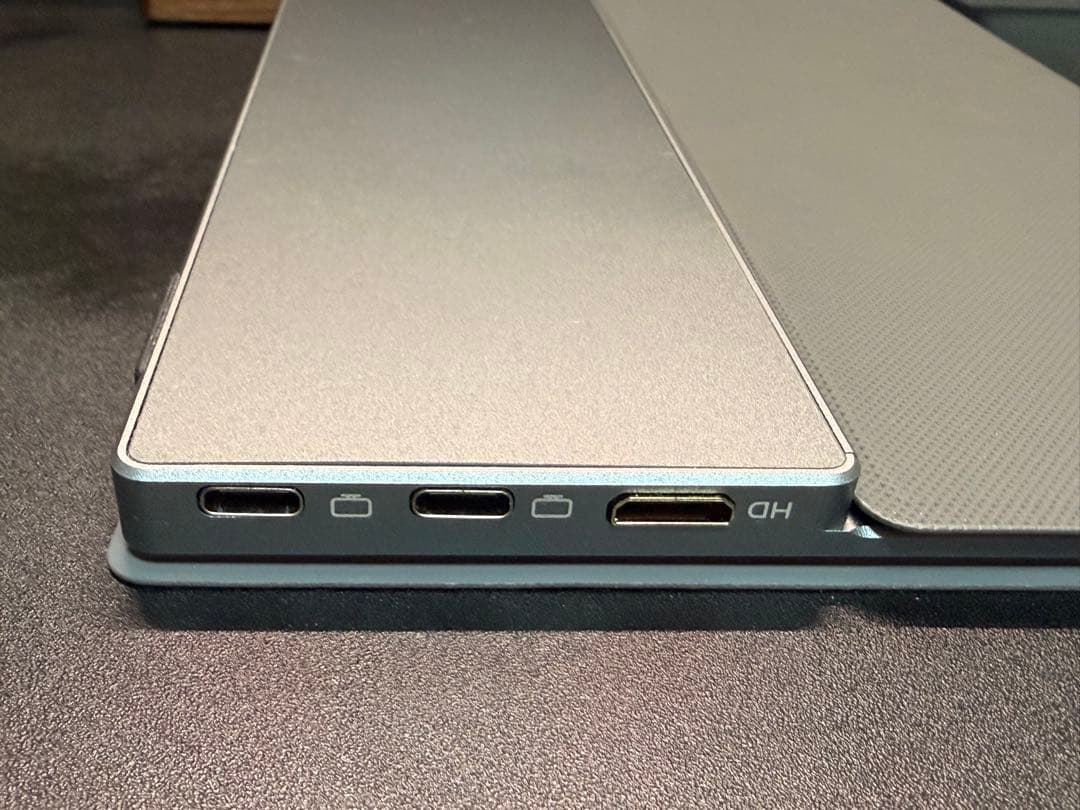 VisionOwl 10.5インチ モバイルモニター XL-105