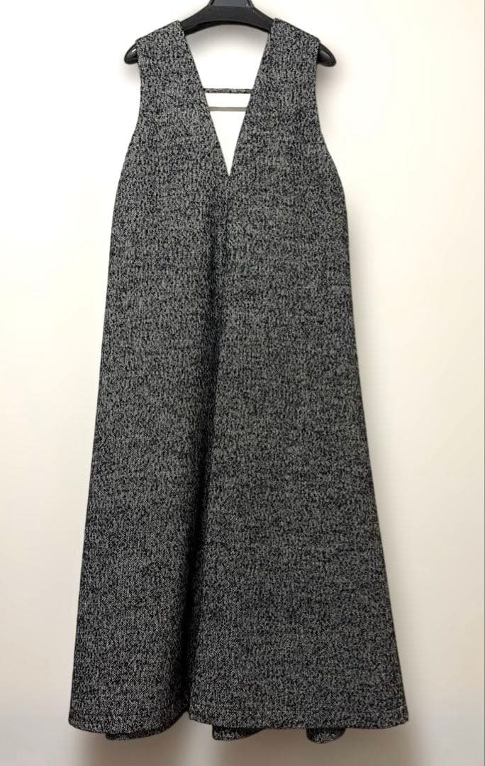 本日限定セール☆新品⭐︎エレンディーク　ツィードディープVネックワンピース01