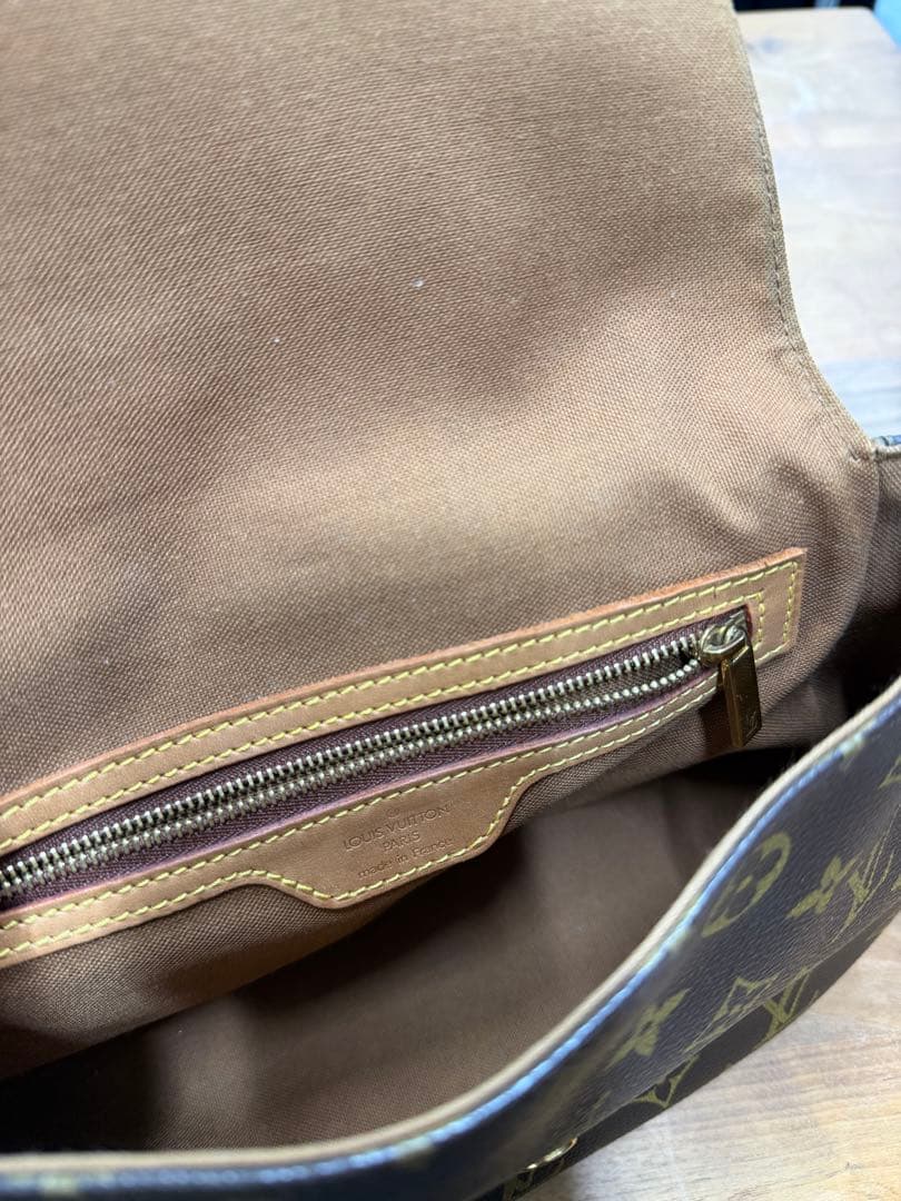 【美品】LV ルイヴィトン モノグラムミニルーピング M11021 ハンドバッグ