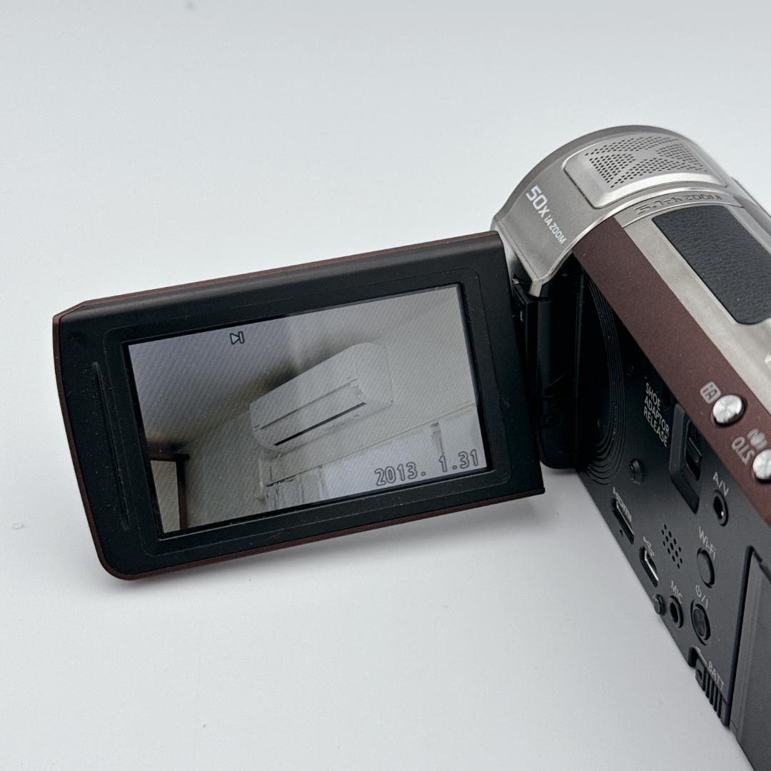 【美品】Panasonic デジタルハイビジョンビデオカメラ HC-V620M