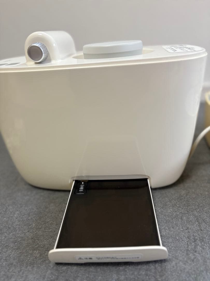 サキナ　ピノ　美顔器