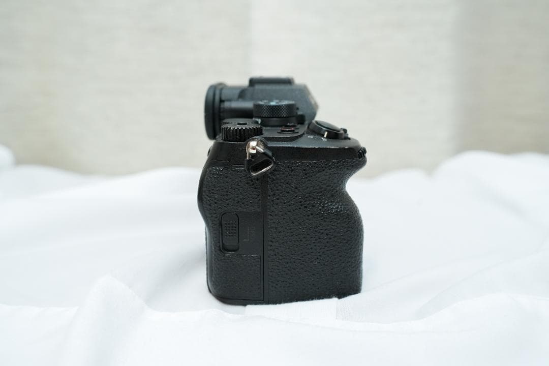 【バッテリー付き】SONY α7Ⅳ ILCE-7M4 ②