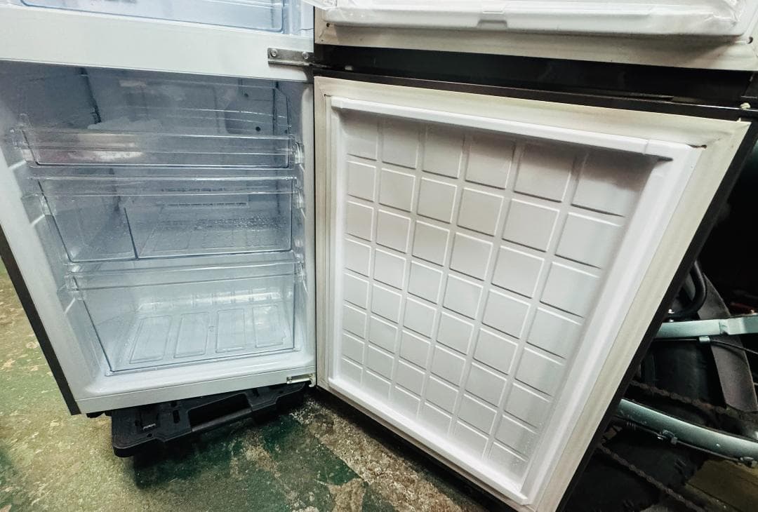 SHARP シャープ 冷凍冷蔵庫 SJ-PD27D-T 271L 2018年