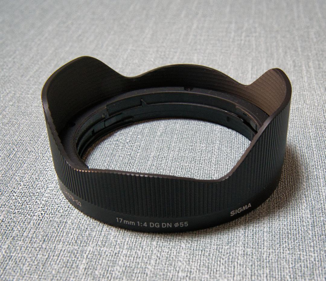 【美品】シグマ(SIGMA) 17mm F4 DG DN ソニーEマウント