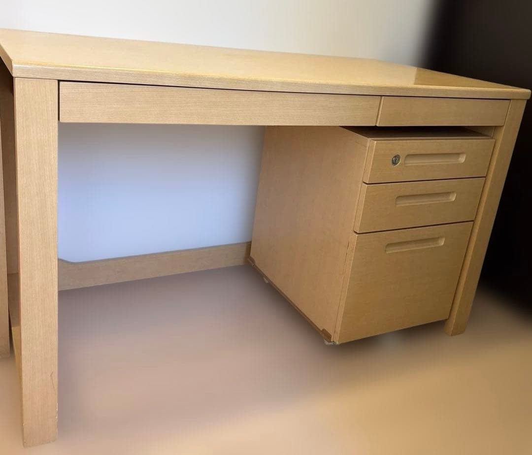 イトーキ　学習机　KIDSNESTシリーズ