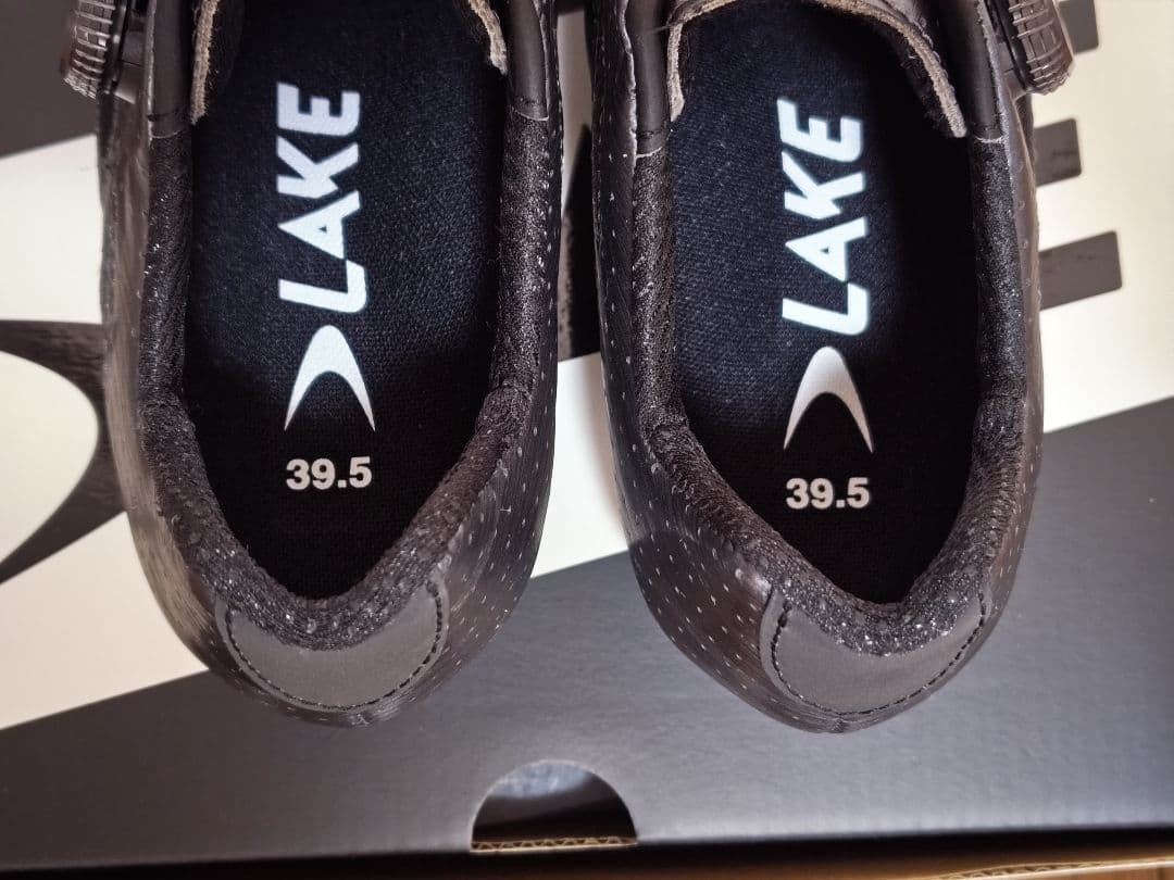 LAKE CX302 39.5WIDE メタリックブラック