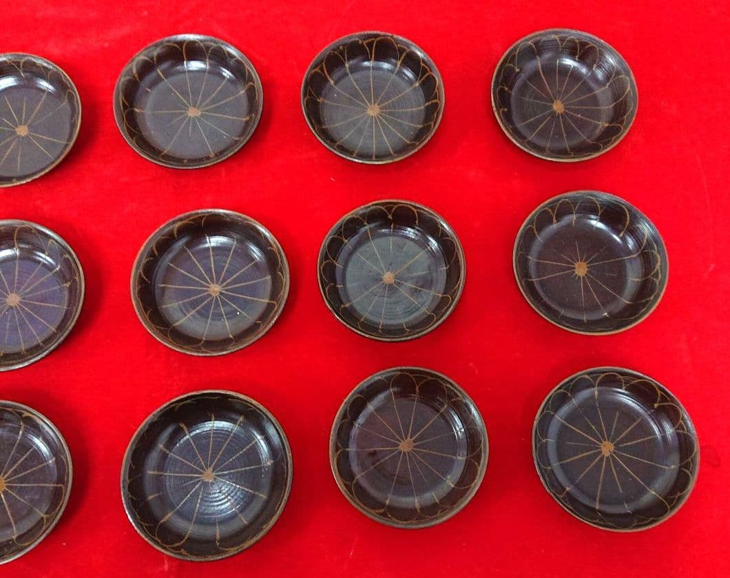 木地菊紋手塩皿、木皿18枚 　A340