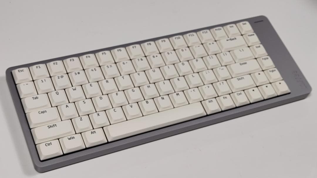 ★特別限定カスタム★LOFREE FLOW2グレー（84キー） × 静音ピンク軸