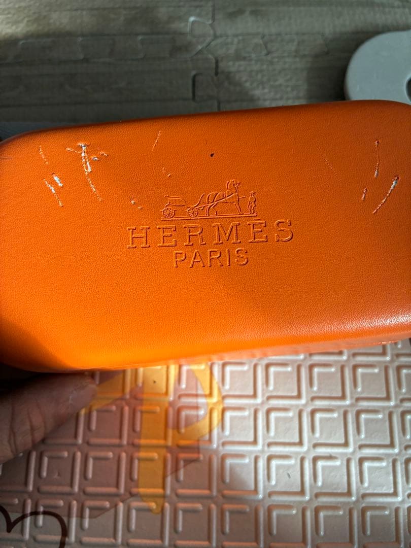 HERMÈS ブラックグラデーション サングラス