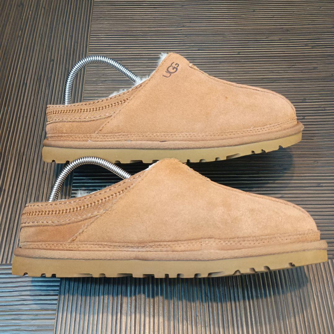 UGG NEUMAN アグ ニューマン スリッポン 24センチ