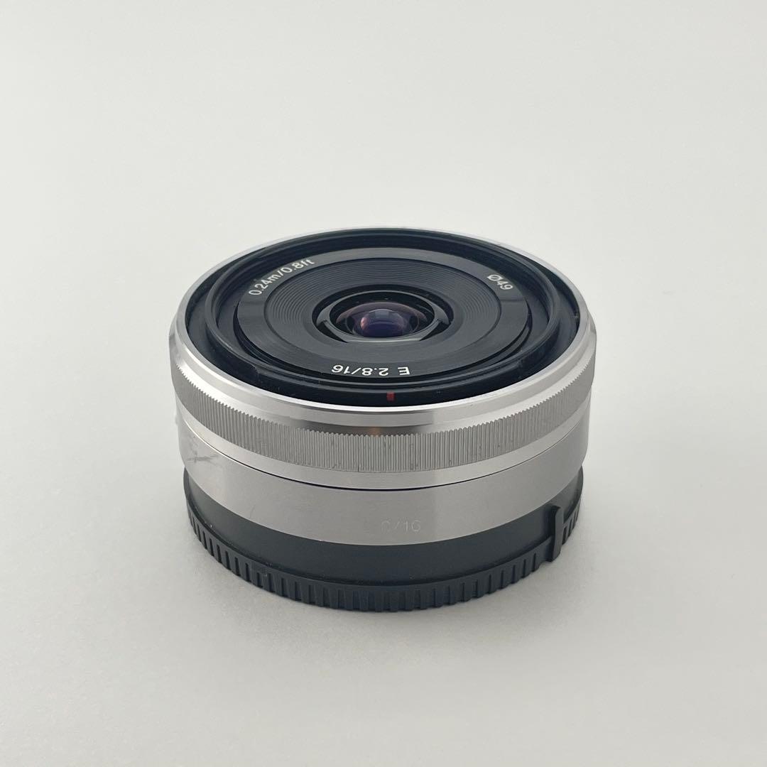 【極上美品・返品保証 】Sony SEL16F28 単焦点 パンケーキレンズ