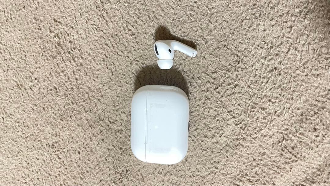 AirPods Pro 本体 片耳（右）ホワイト