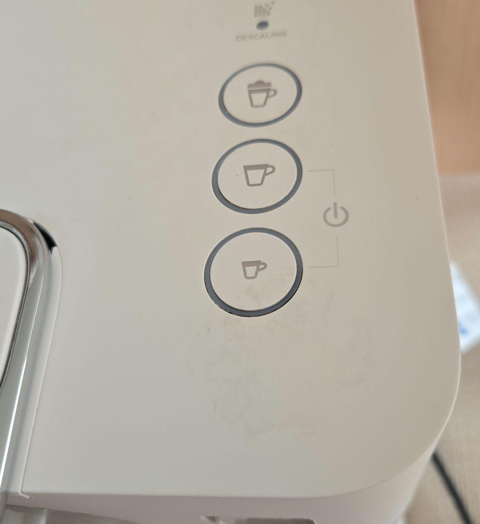 Nespresso エスプレッソマシン ラティシマワン　2021年製