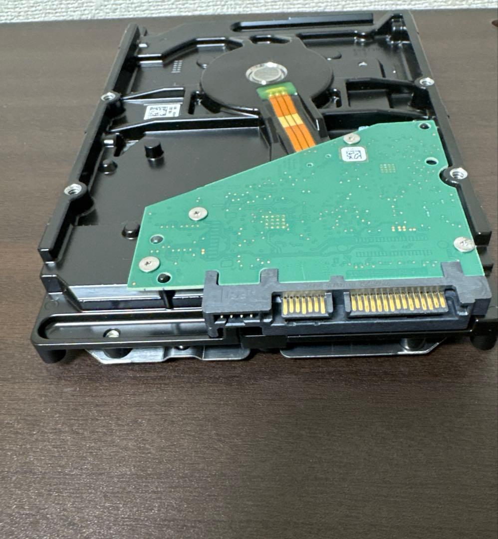 Seagate 4TB HDD ST4000DM004【使用8000時間】