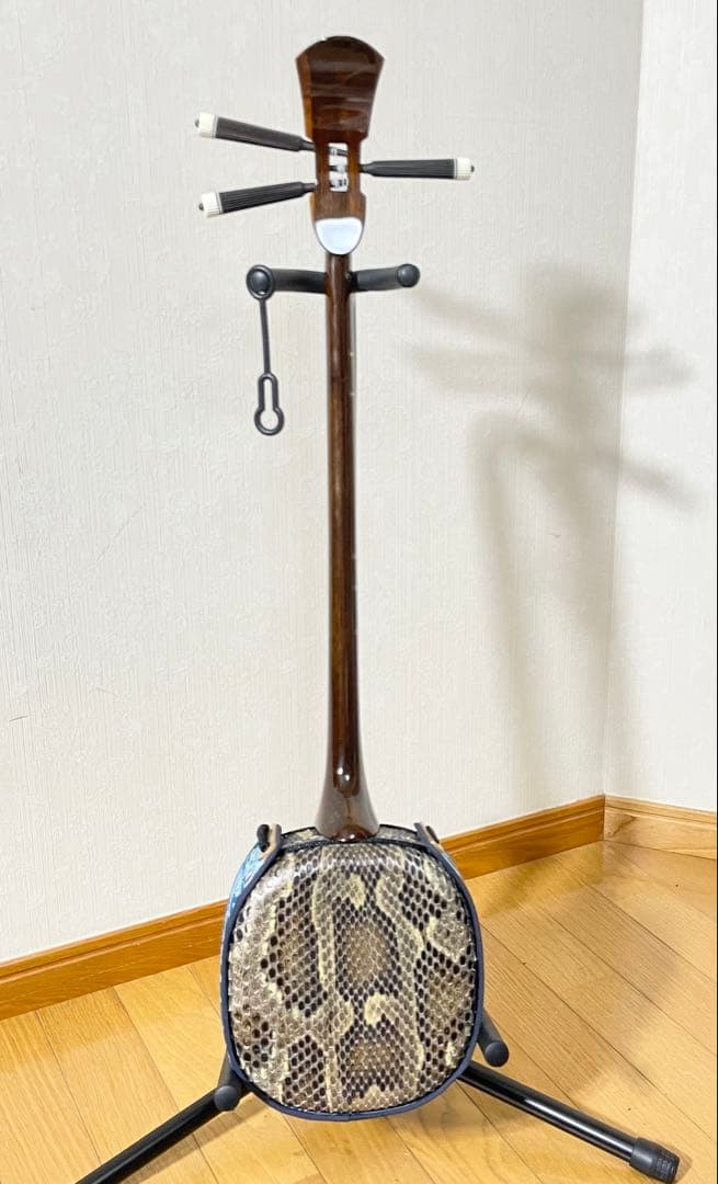 沖縄三線 本皮 極美品 蛇皮 和楽器 民謡 スンチーイエロー