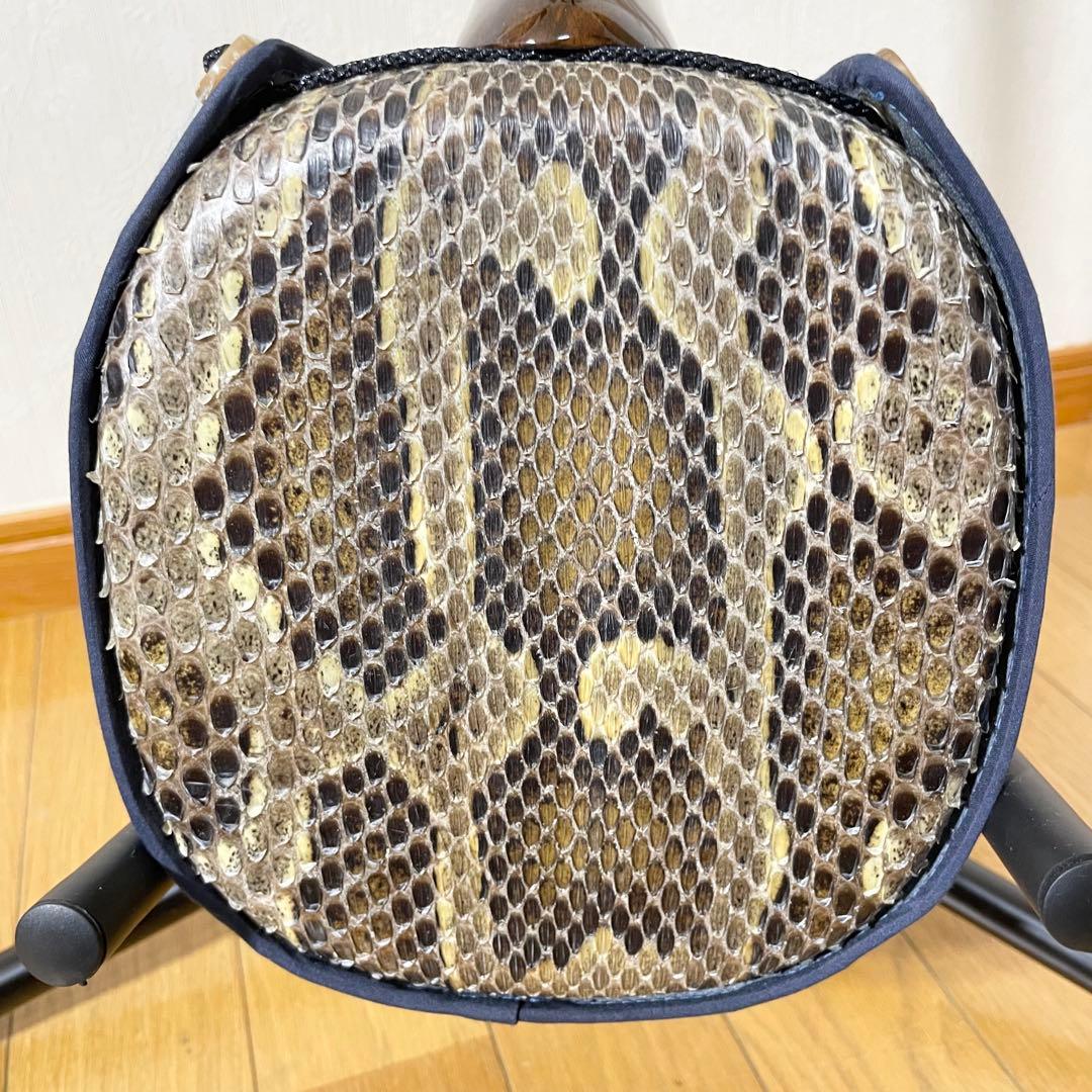 沖縄三線 本皮 極美品 蛇皮 和楽器 民謡 スンチーイエロー