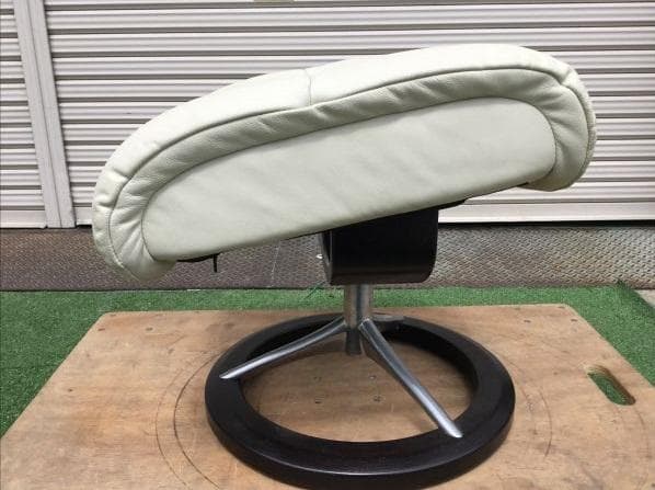 エコーネス シグニチャー リクライニングチェア オットマン付 ストレスレスチェア