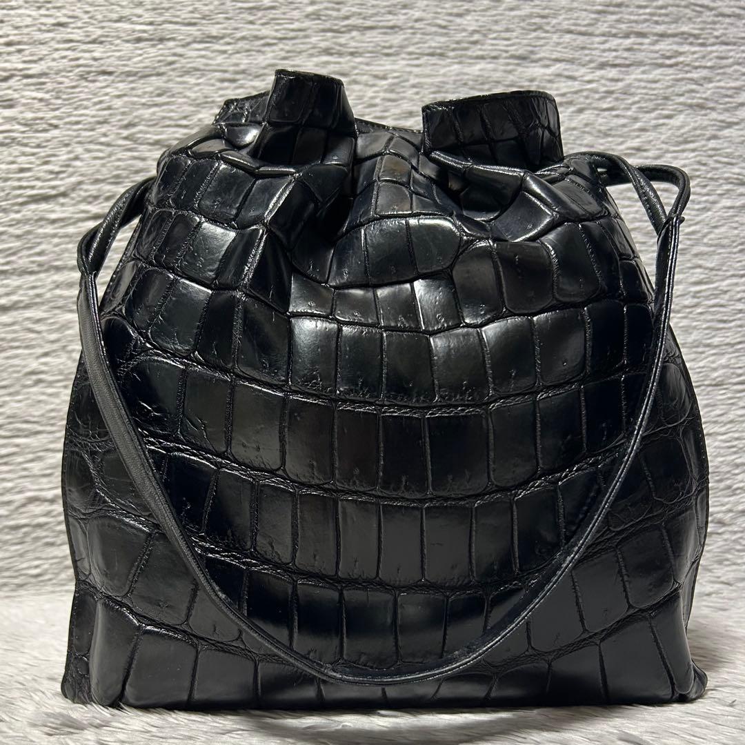 TAIRS テアーズ クロコダイル ショルダーバッグ　巾着型レザーバッグ