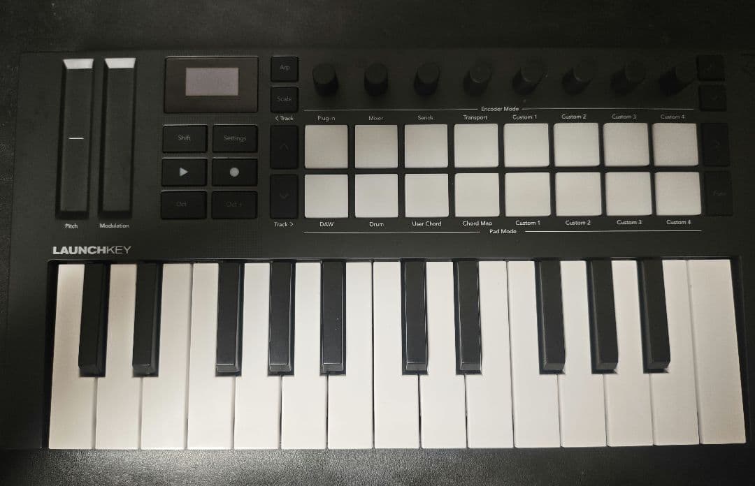 DTM・DAW Launchkey Mini 25 MK4