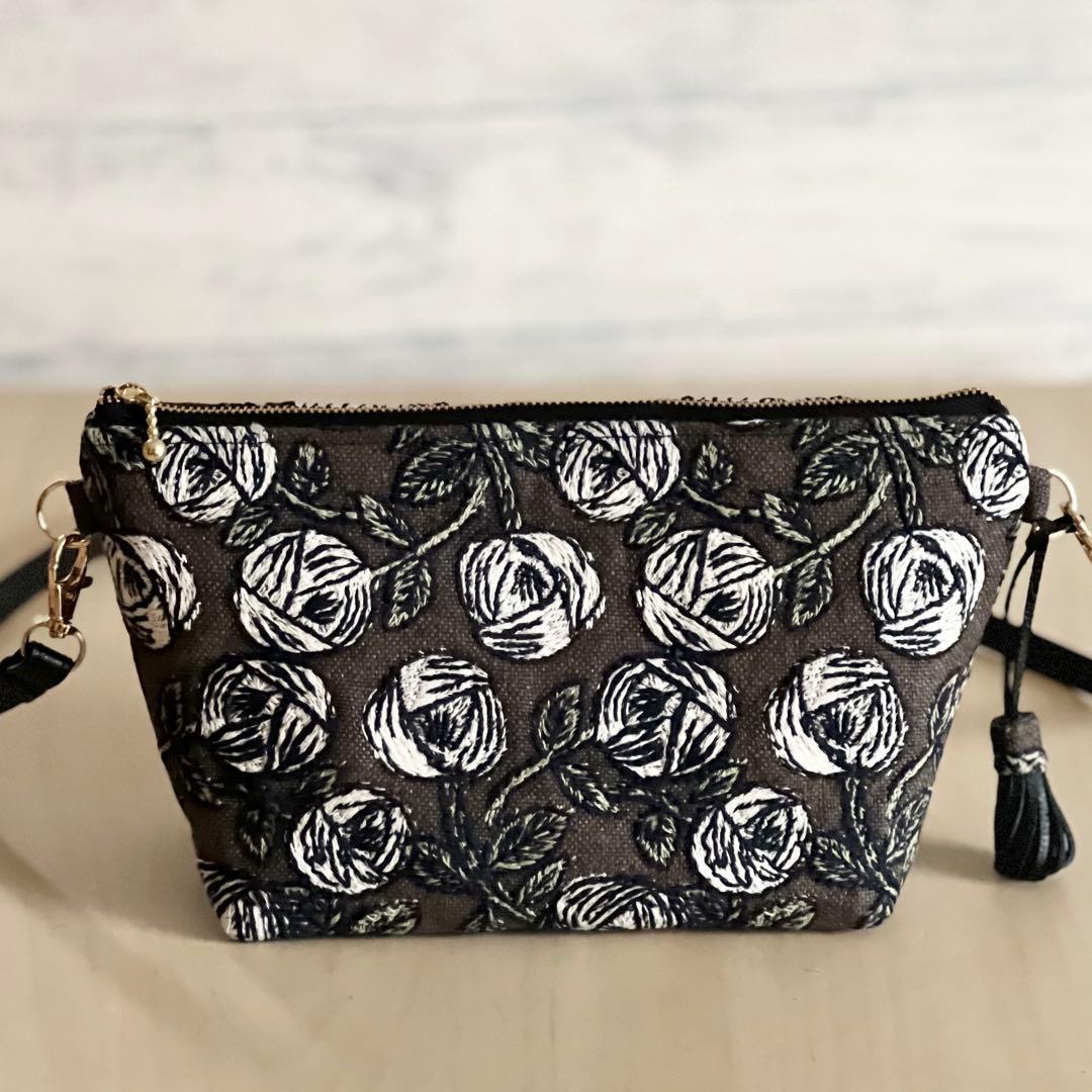 ミナペルホネン rosyショルダーバッグMB512-145