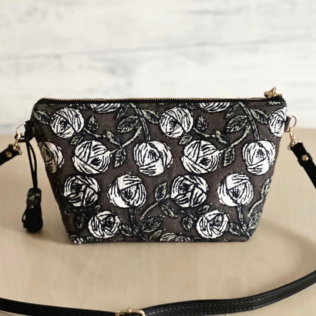 ミナペルホネン rosyショルダーバッグMB512-145