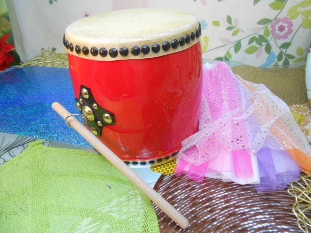 新品未使用(送料無料)9500円　エイサー小太鼓18*20cm撥付き