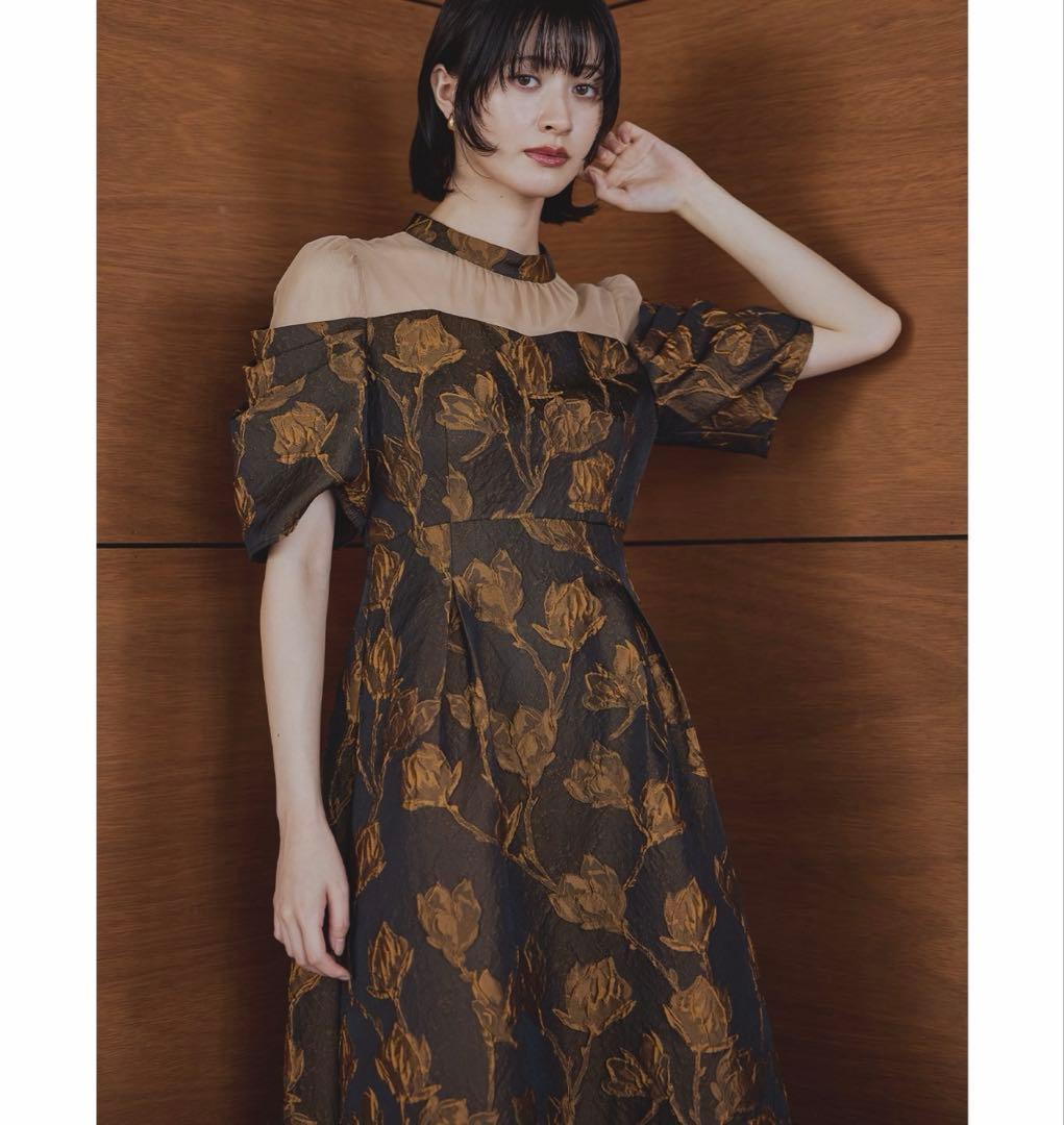 niana フラワージャガードフレアドレス ブラウン