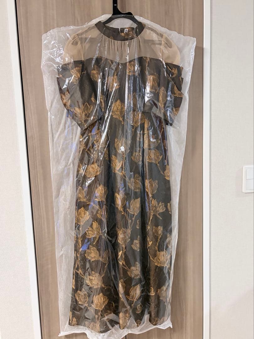 niana フラワージャガードフレアドレス ブラウン