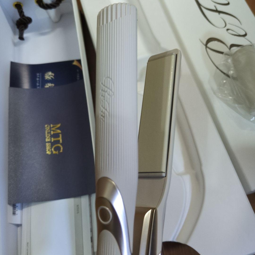 ReFa ストレートヘアアイロン プロ アイボリー 2025年購入