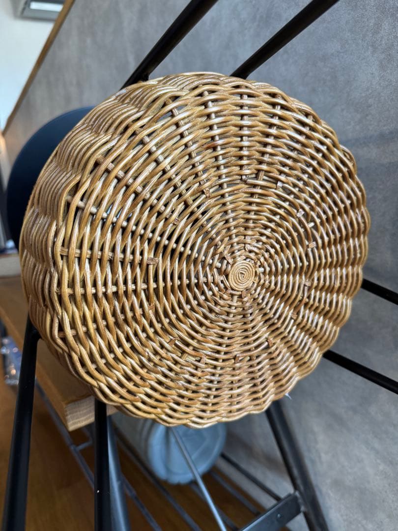 イデー IDÉE WALLABY SIDE TABLE ワラビー サイドテーブル