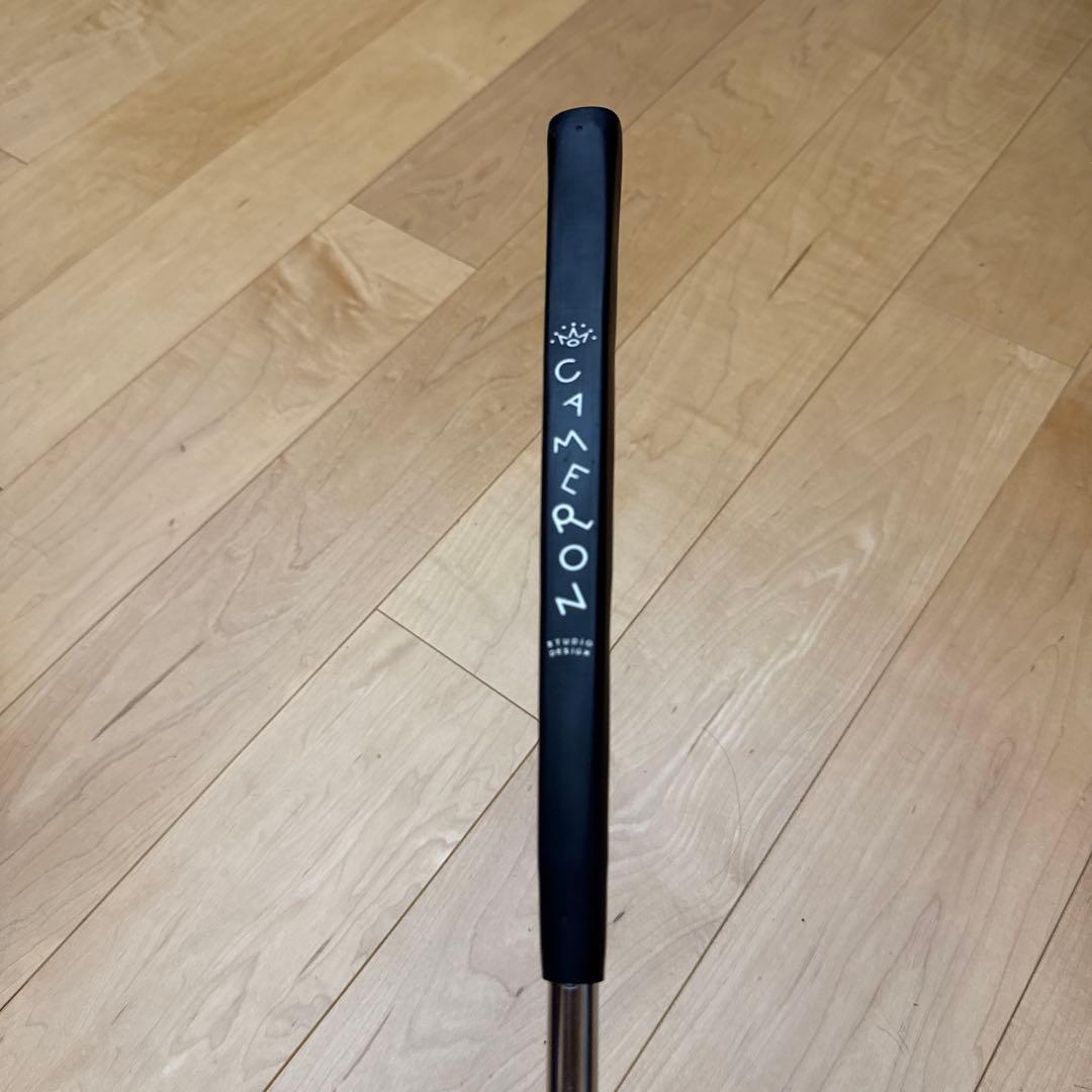 SCOTTY CAMERON PRO 32インチPLATINUM パター